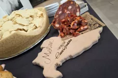 20250911_193400_resized